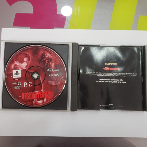 7-7-68132-2-Videojuego PS1 Resident evil 2 (FRANCES)