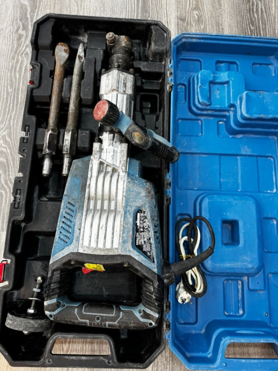 7-7-68520-4-Martillo Neumatico Demoledor 1750w Erbauer