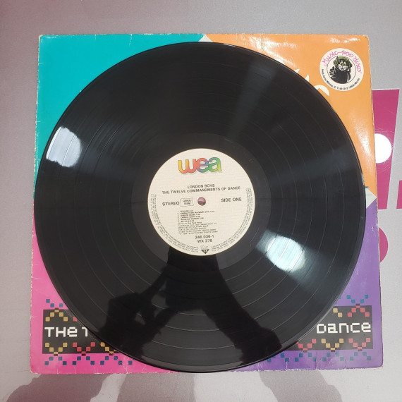 7-7-68604-2-Londo Boys