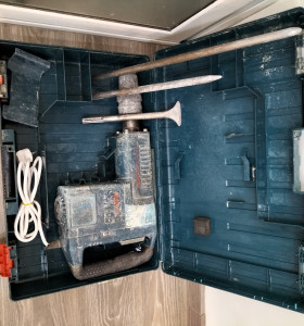 7-7-70147-1-Taladro Bosch GSH 11 E 2