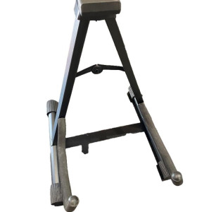 7-7-70393-1-SOPORTE DE GUITARRA MEMPHIS GSS05