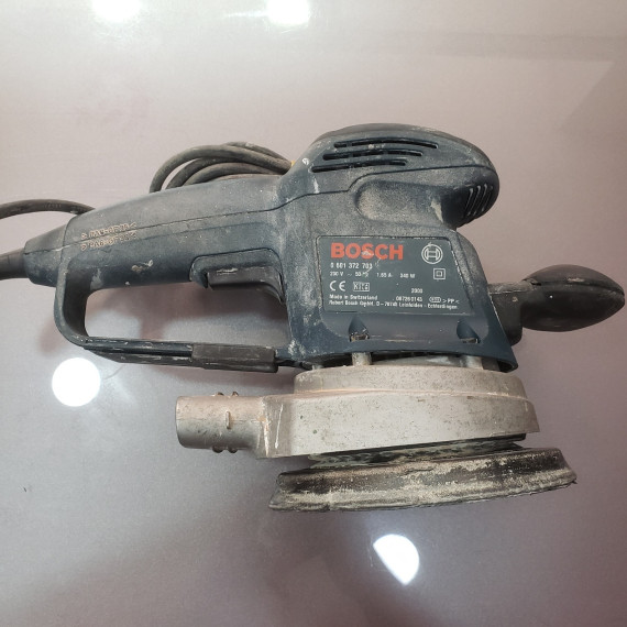 7-7-71673-2-Pulidora BOSCH GEX 150AC