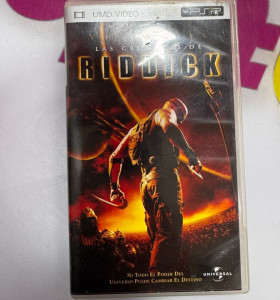 7-7-73477-1-Videojuego PSP Las Cronicas De Riddick
