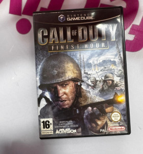 7-7-74140-1-Videojuego Call of duty finest hour Gamecube