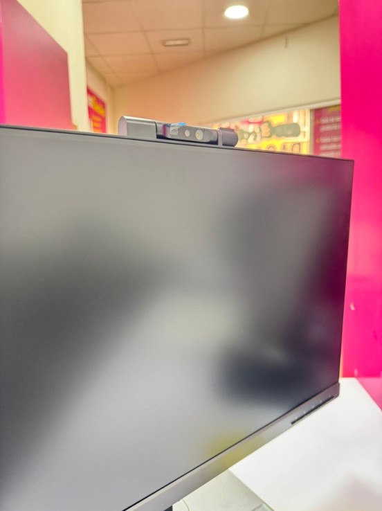 7-7-74731-3-Monitor LED Monitor 23 LED Lenovo ThinkVision T24v-20 (sin uso)