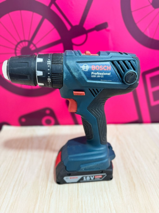 7-7-75103-3-Taladro A Bateria Bosch GSB 18V-21