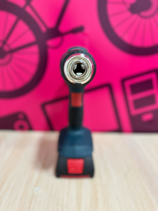 7-7-75103-5-Taladro A Bateria Bosch GSB 18V-21