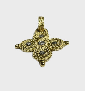 7-7-75750-1-Colgante tipo cruz de oro amarillo 18K diamantes