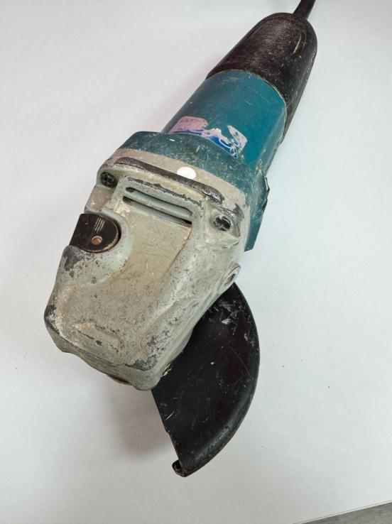 7-7-77045-2-Radial Makita GA5040R