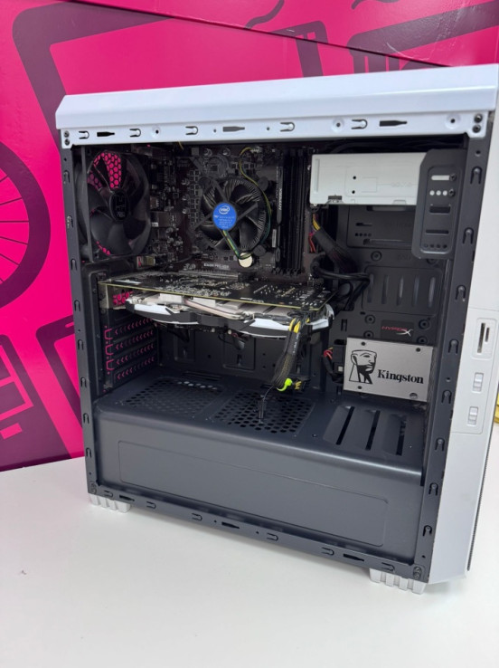 7-7-79718-3-Ordenador Portátil Intel Core I3-8100 3.6ghz 8ram Gtx 1060 1THHD 250gSSd