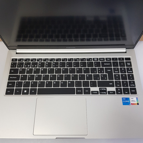 7-8-60273-3-Ordenador portátil Galaxy Book3 np750xfg 8ram 512gb SSD IntelCore i5 15.6 Windows 11