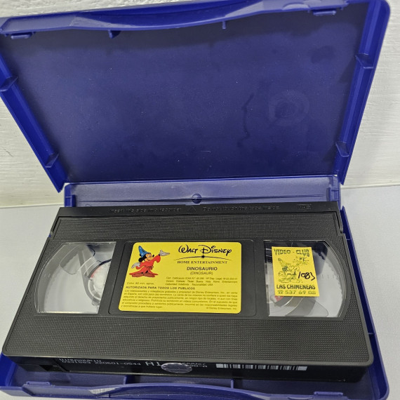 8-8-60825-2-Cine, DVD y películas Vhs Dinosaurio