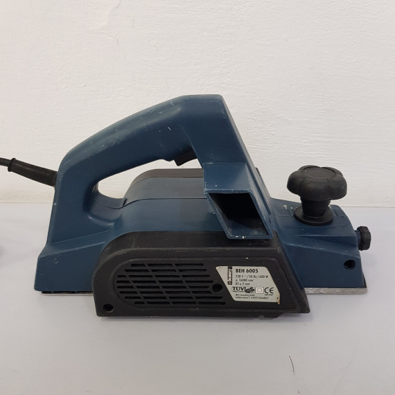 8-8-63097-4-Pulidora Budget Beh 6005 600w