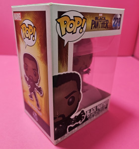 8-8-66018-1-Juguetes Funko Pop Black Panther 273 2
