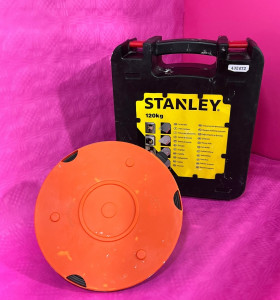 8-8-67150-1-Ventosas Stanley 120kg  2