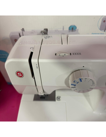 8-8-67390-4-Maquina Coser Singer Promise II