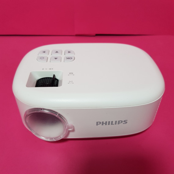 8-8-67886-2-Proyector Home Cinema Philips NeoPix 113