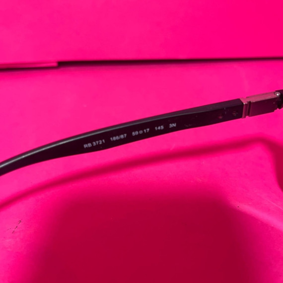 8-8-67928-7-Gafas de sol caballero Ray Ban LITEFORCE RB 3721