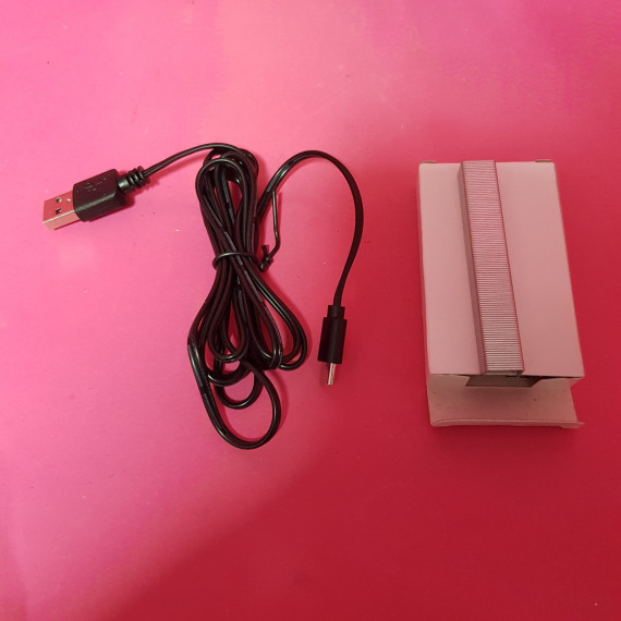 8-8-68351-4-Grapadora Manual Kiwi Hardware KHNG1737 4.0 V Usb (NUEVO)