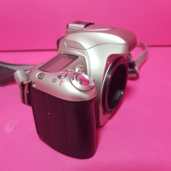 8-8-68374-2-Cámara Compacta 35mm Nikon F55 (Coleccionismo)