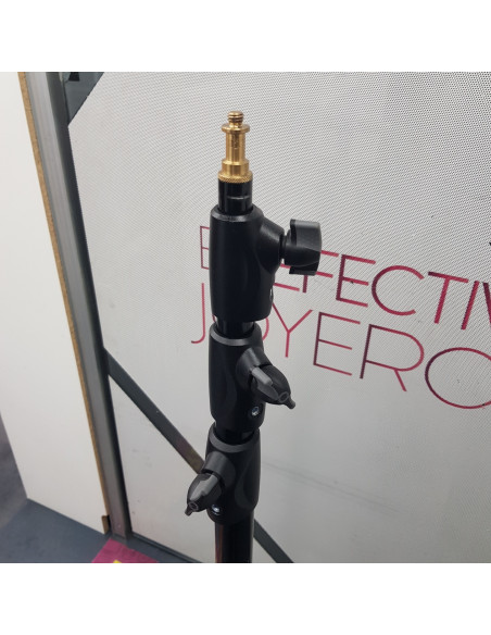 8-8-68383-3-Tripode Manfrotto 1004Bac