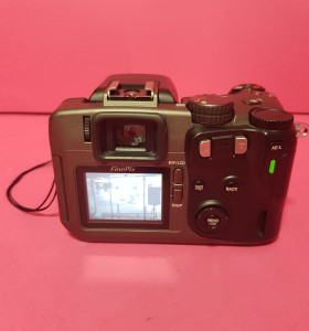 8-8-68390-1-Cámara digital bridge Fujifilm Zoom s602 (Coleccionismo) 2