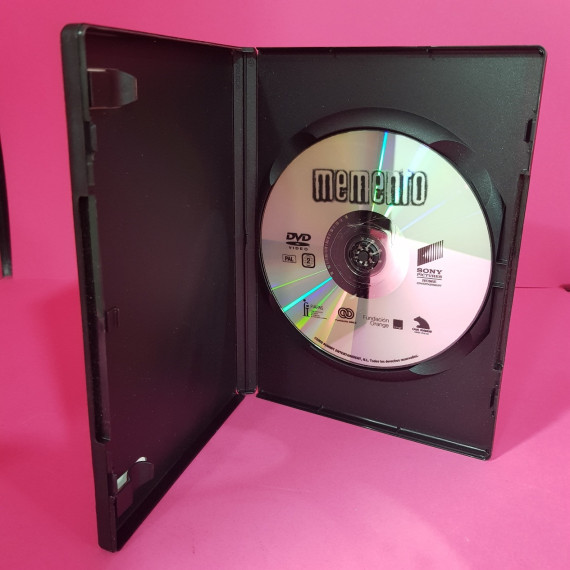 8-8-68948-2-Cine, DVD y películas Memento