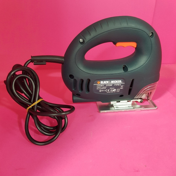 8-8-69356-2-Sierra Calar Black Decker CD301 370w