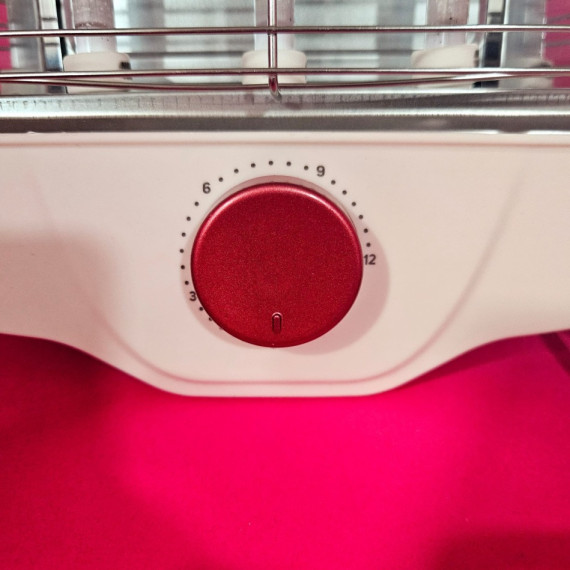 8-8-69989-9-Tostadora Taurus neptuno plus 900w