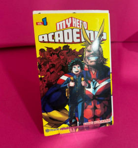 8-8-70059-1-Cómic My Hero Academia Vol 1