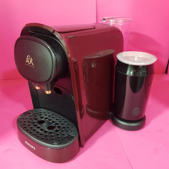 8-8-70299-6-Cafetera Capsulas LOr Barista Philips LM8014 80 A