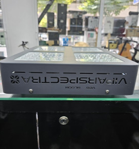 8-8-70460-5-Electricidad Lámpara Led ViparSpectra V600 (Sin Uso) 2