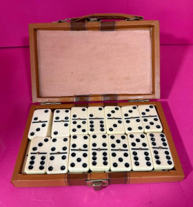 8-8-70484-1-Juegos De Mesa Domino