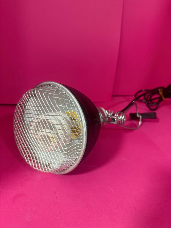 8-8-70571-3-Lampara Infrarrojos Sera Reptil Alu Reflector 150 300w