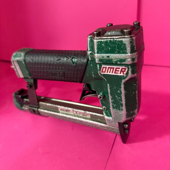 8-8-70782-1-Clavadora Neumatica Grapadora Omer 2018 80.16