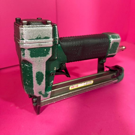 8-8-70782-2-Clavadora Neumatica Grapadora Omer 2018 80.16