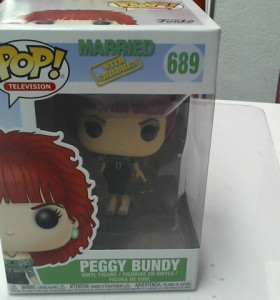 8-9-46254-1-Accesorio Funko Peggy bundy