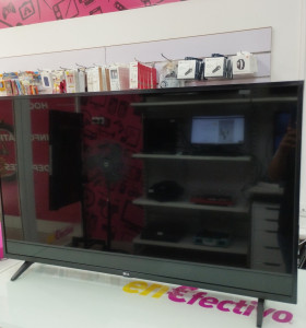 6-6-160767-1-Televisor LED Lg 43uq751c0lf  2