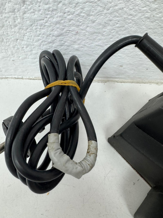 1-1-247667-3-Lijadora Kraft Tech K-3600t Negra Cepillo 600W