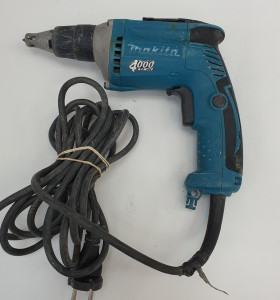 1-1-253032-1-Taladro Electrico Makita Fs4200 