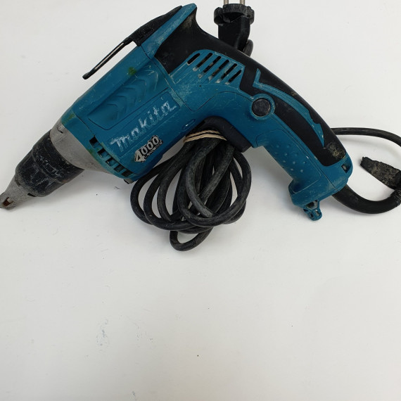 1-1-253032-3-Taladro Electrico Makita Fs4200 