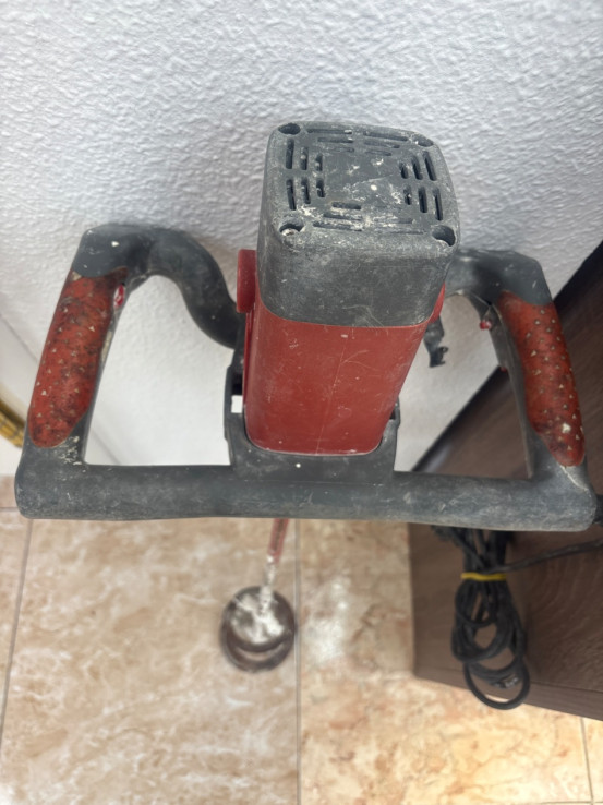 1-1-259040-2-Batidora De Obra Bellota M10