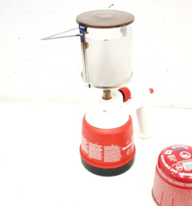 1-1-212297-1-Camping Gas Luz