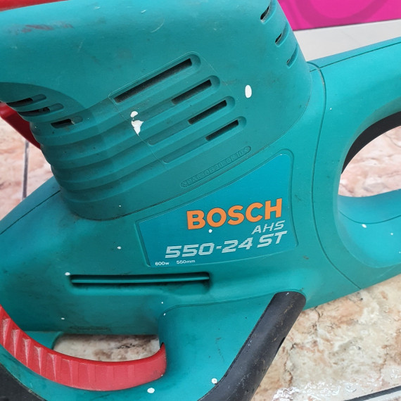 1-1-241031-3-Cortasetos Bosch AHS 550-24 ST 