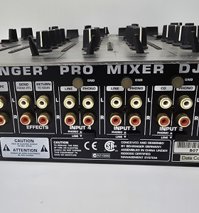 1-1-251978-1-Controlador Behringer Djx 700 2