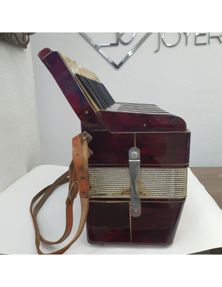 1-1-257083-5-Acordeon Rauner Roja