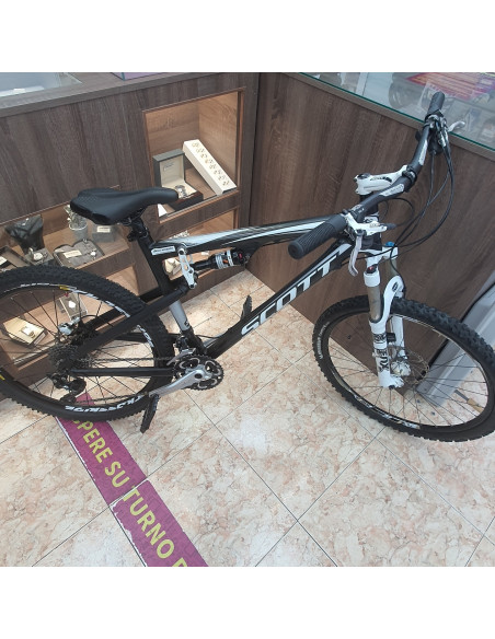 1-1-257855-1-Bicicleta Montana Scott Spark Talla M 26 Rueda Negra