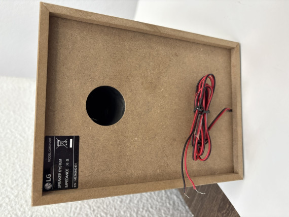 1-1-258935-5-Micro Cadena HiFi Lg Cm 1560 Gris