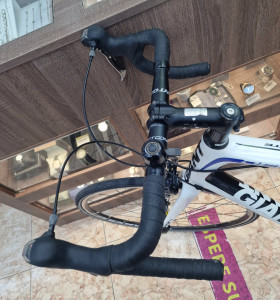 1-1-260523-1-Bicicleta Carretera Giant Def 9 Blanca Carbono Talla L 2