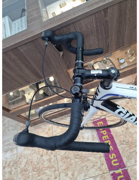 1-1-260523-2-Bicicleta Carretera Giant Def 9 Blanca Carbono Talla L